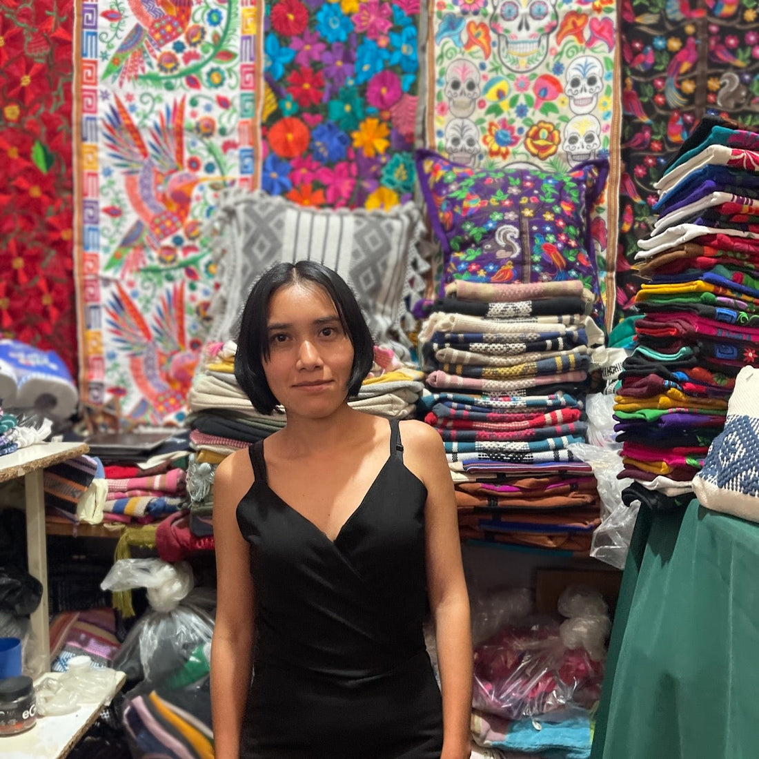 Hand Embroidery in OAXACA オアハカの手刺繍