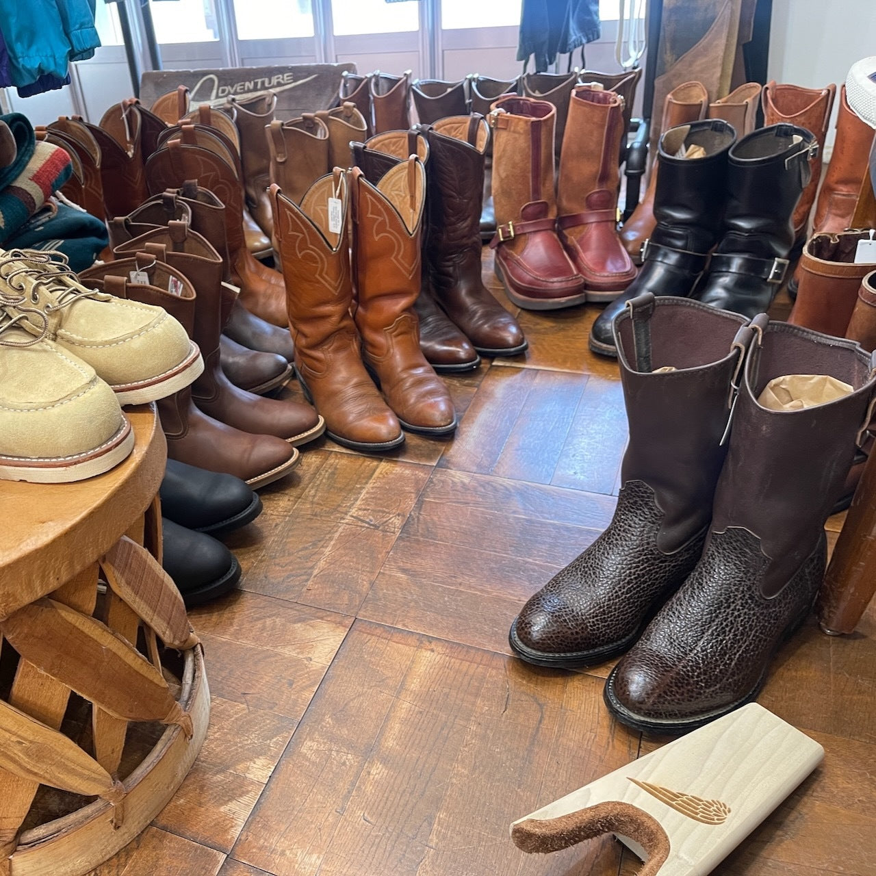 Vintage Boots – INSPIRE
